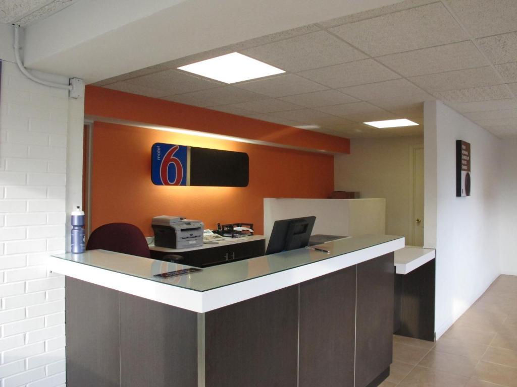 Motel 6 Baltimore Md Eksteriør billede